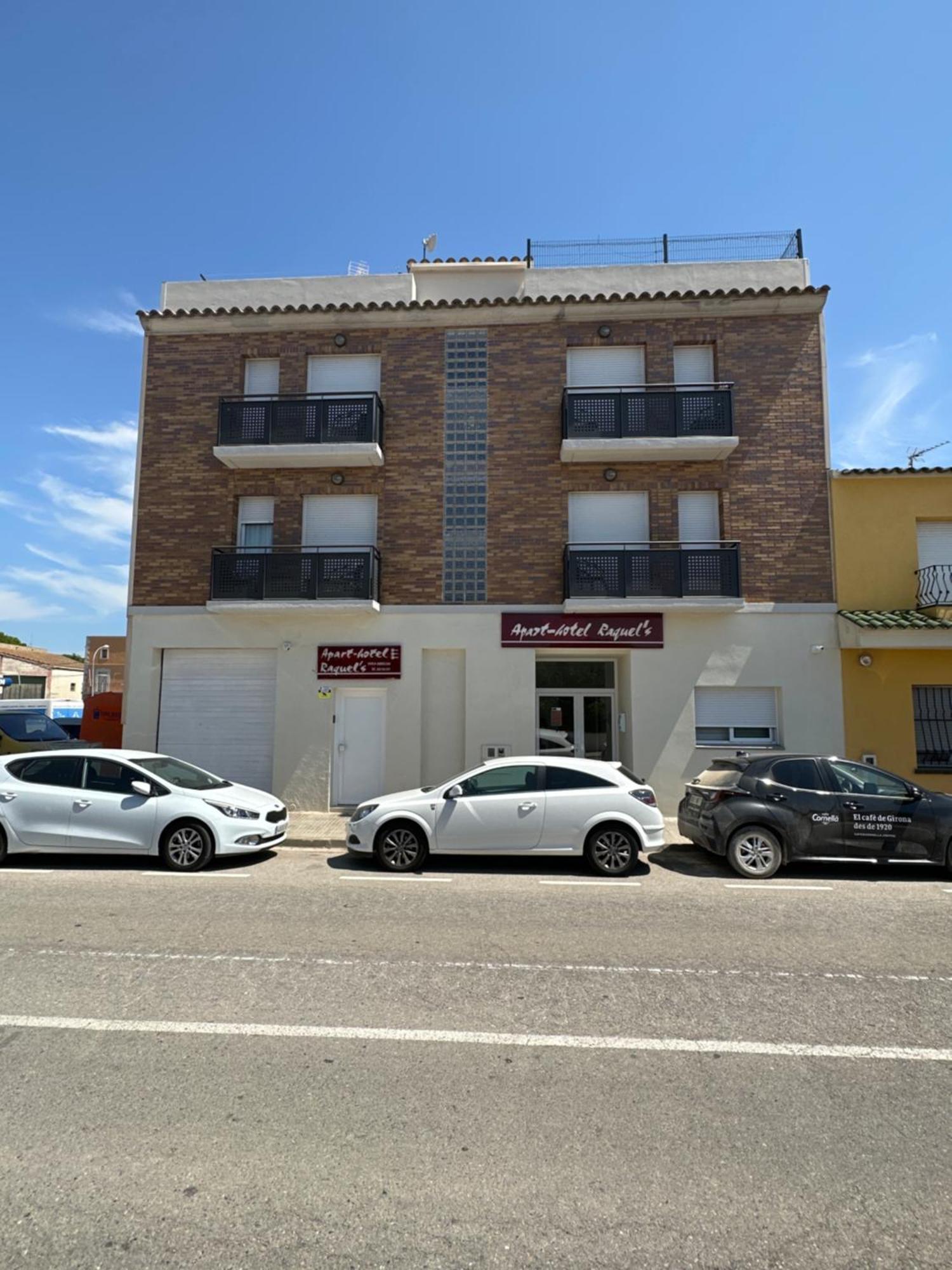Raquel'S - Habitacions I Apartaments Turistics - Sant Pere Pescador Buitenkant foto