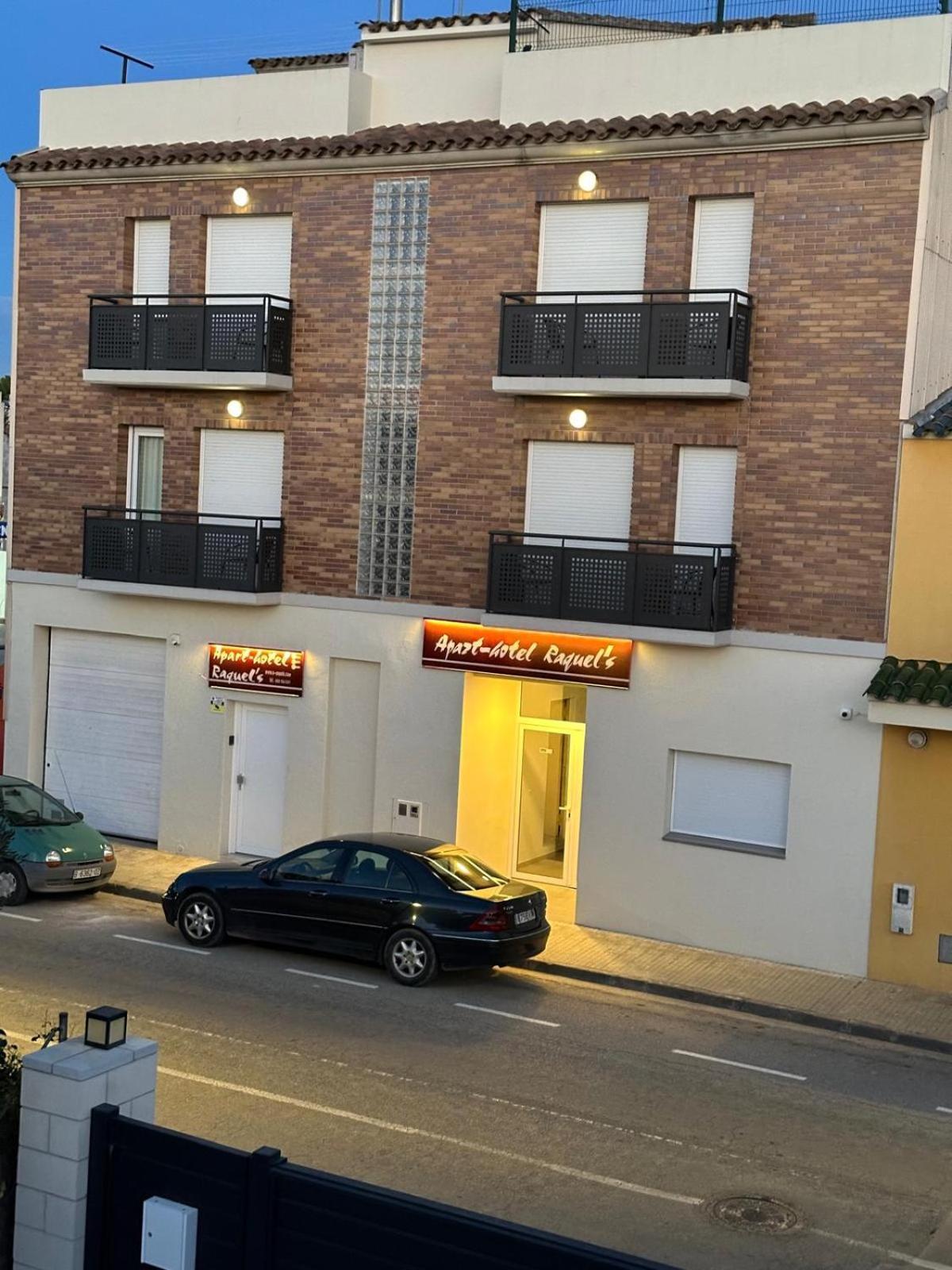 Raquel'S - Habitacions I Apartaments Turistics - Sant Pere Pescador Buitenkant foto